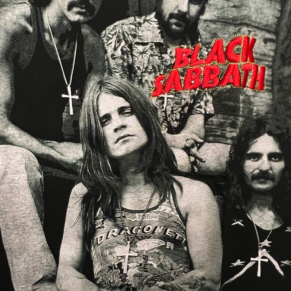Black Sabbath graphic tshirt - Picture 3 of 4